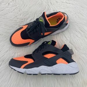 Men's Nike Air Huarache Crater Premium Sneakers